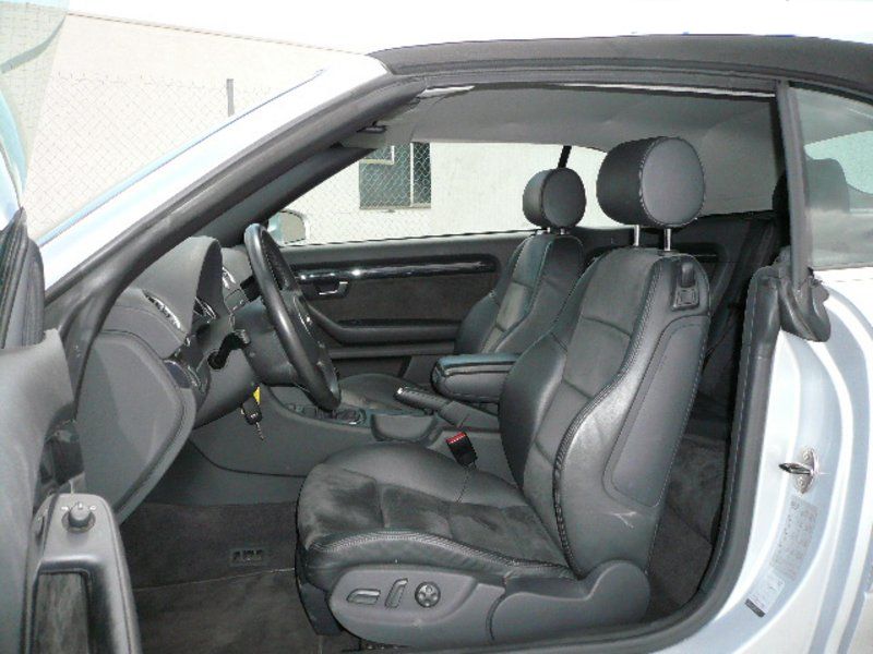 Audi A4 Cabriolet 1.8 T NAVI-PLUS XENON LEDER CD