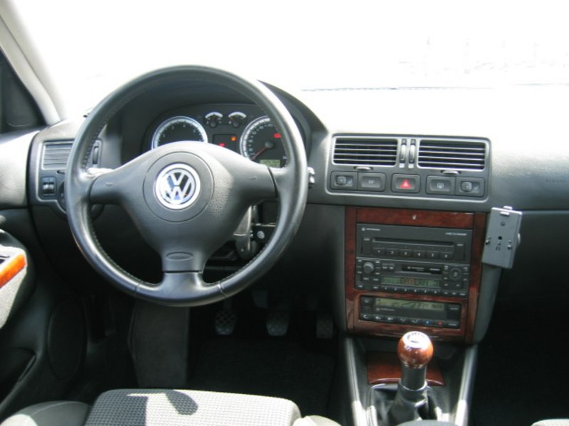 VW Bora 2.8 V6 4Motion HIGHLINE SPORTSITZE CD