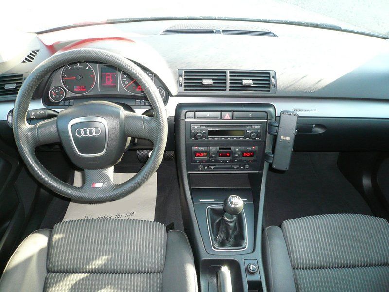 Audi A4 3.0 TDI DPF quattro S-LINE XENON CD 1.HAND