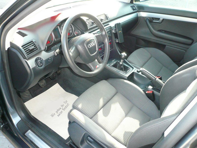 Audi A4 3.0 TDI DPF quattro S-LINE XENON CD 1.HAND