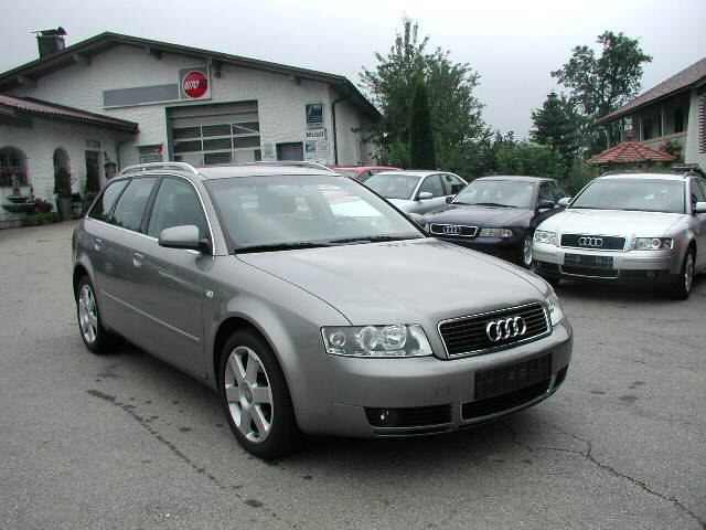 Audi A4 Avant 2.5 TDI, ALU 17