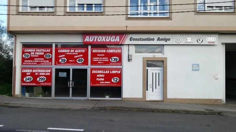 Foto Taller Constantino Amigo resaltando ventajas del Programa Informático Autoxuga