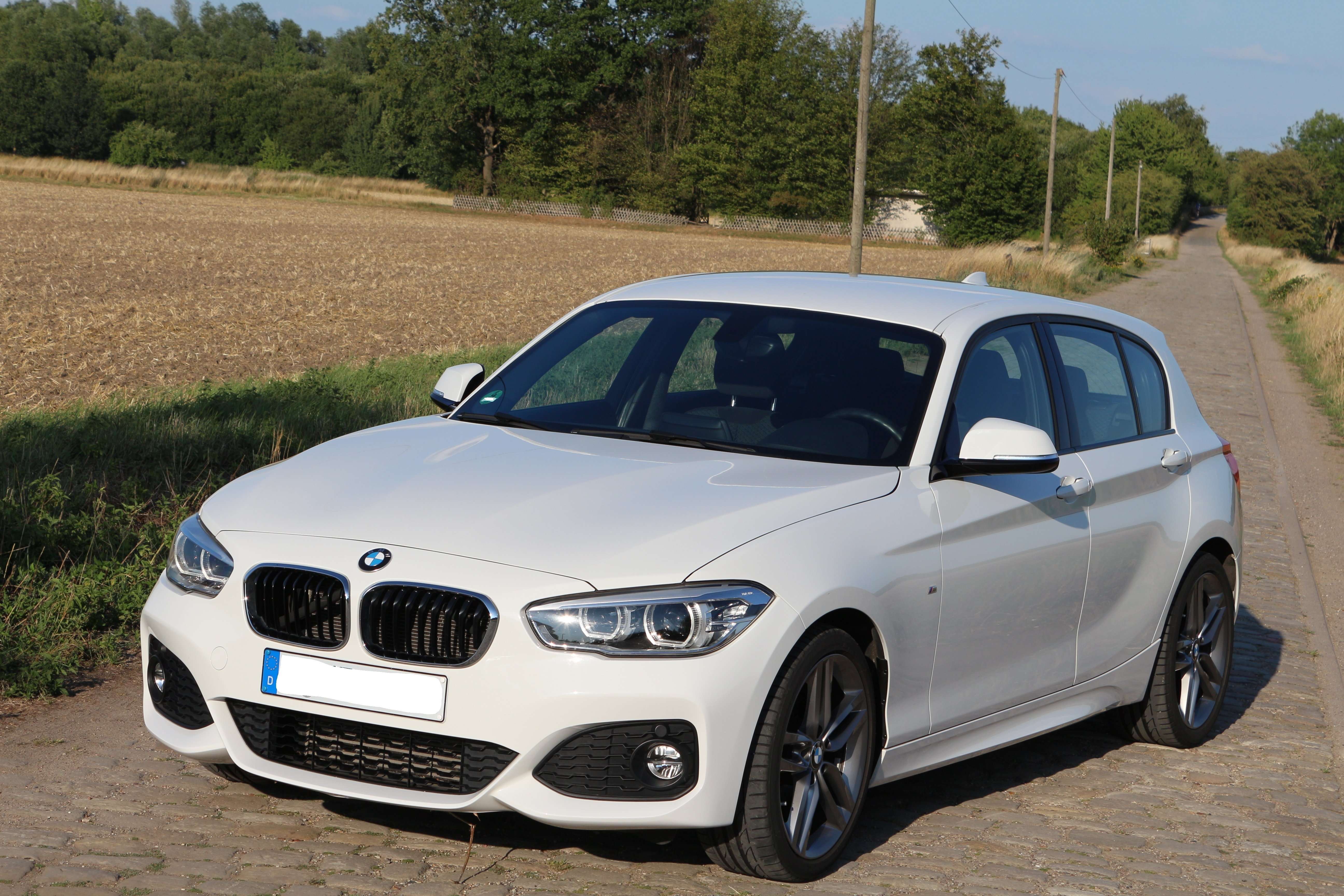 bmw 118 2017