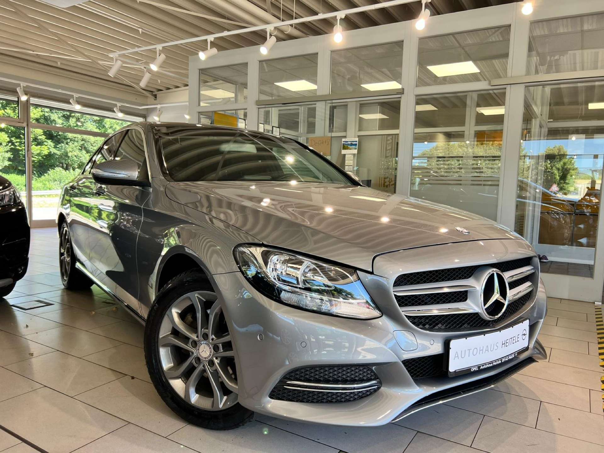 coche mercedes-benz C 220 Di�sel Alemania - 66537
