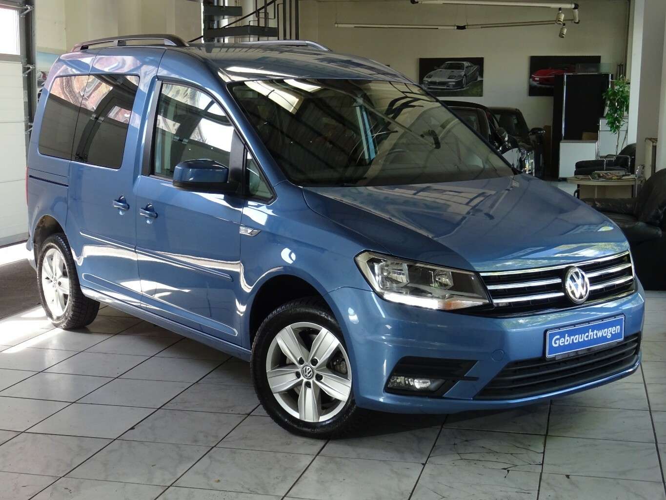 coche volkswagen Caddy Di�sel Alemania - 52025
