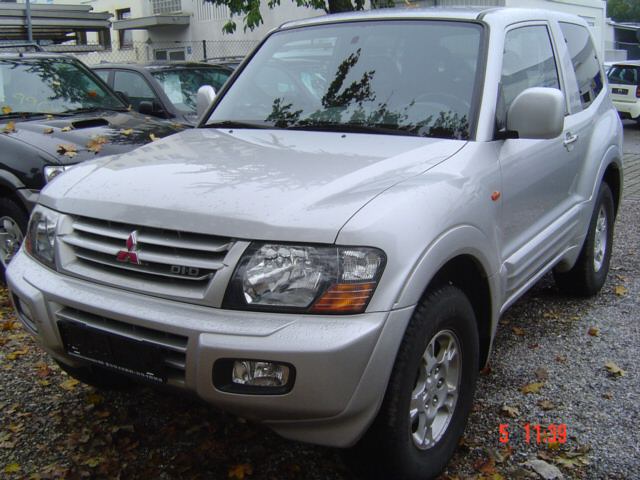Mitsubishi Pajero 3.2 DI-D AVANCE, Gel�ndewagen/Pickup